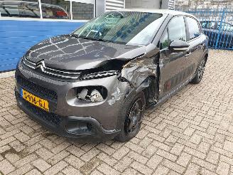 Schadeauto Citroën C3 1.2 PureTech S&S Feel Automaat 2018/10
