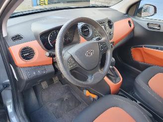 Hyundai I-10 1.0i i-Motion Comfort picture 11