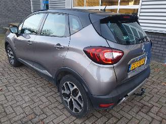 Renault Captur 0.9 TCe Intens picture 3