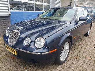 Auto incidentate Jaguar S-type 2.7D V6 Executive Automaat 2007/2