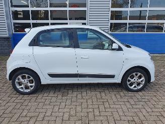 Renault Twingo 1.0 SCe Dynamique picture 6