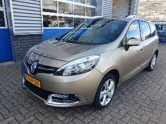 Avarii autoturisme Renault Grand-scenic 1.2 TCe R-Cinéma 2014/8