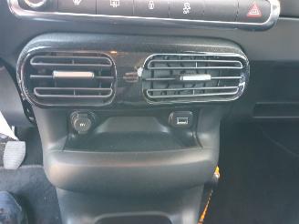 Citroën C4 cactus 1.2 PureTech Business picture 22