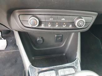 Opel Crossland X 1.2 Turbo Innovation picture 21