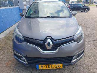 Renault Captur 1.5 dCi Expression picture 8