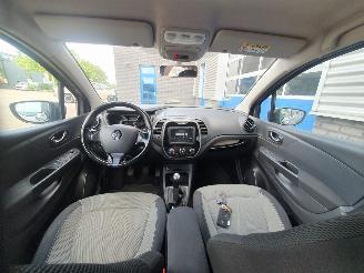 Renault Captur 1.5 dCi Expression picture 16
