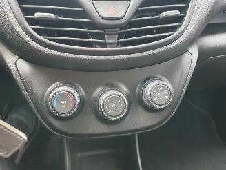 Opel Karl 1.0 ecoFLEX 120 Jaar Edition picture 22