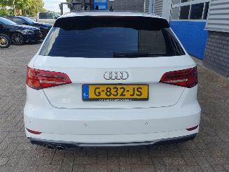 Audi A3 35 TFSI S edition Automaat Sportback picture 4