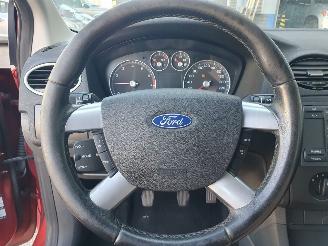 Ford Focus 2.0-16V Rally Edition picture 18
