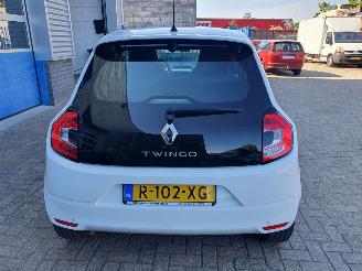Renault Twingo 1.0 SCe Collection picture 4