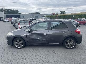 Toyota Auris Toyota Auris 1.8 Full Hybrid Dynamic Business N.A.P NL AUTO DEALER ONDERHOUDEN AUTO picture 4