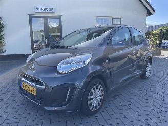 krockskadad bil auto Citroën C1 1.0 Collection 5.DRS AIRCO LED 2014/6
