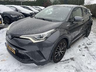 Toyota C-HR 1.8 Hybrid Bi-Tone dealer onderhouden auto prachtig!!! picture 5