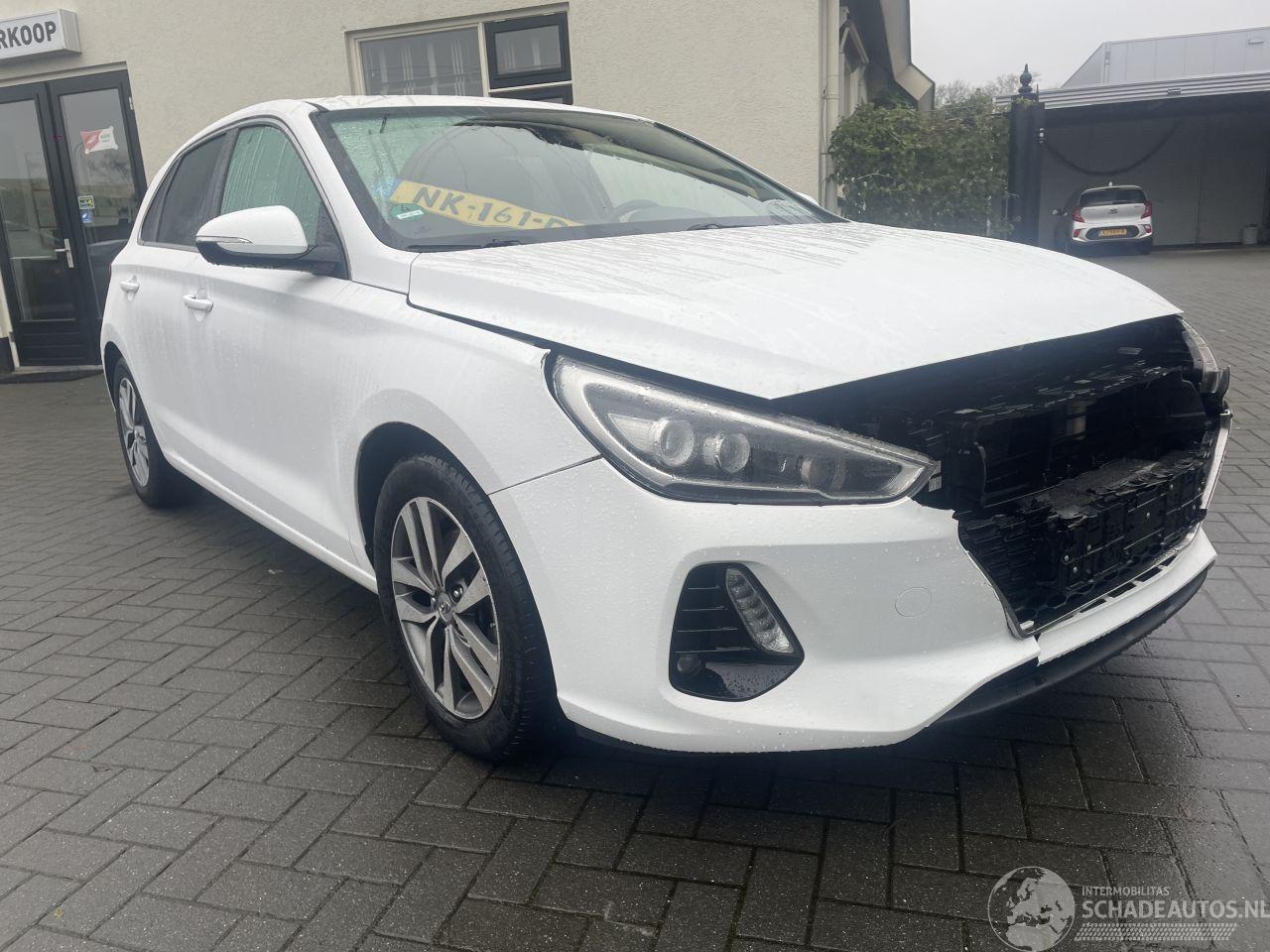 Hyundai I-30 1.0 T-GDI First Edition N.A.P NL AUTO PRACHTIG!!!