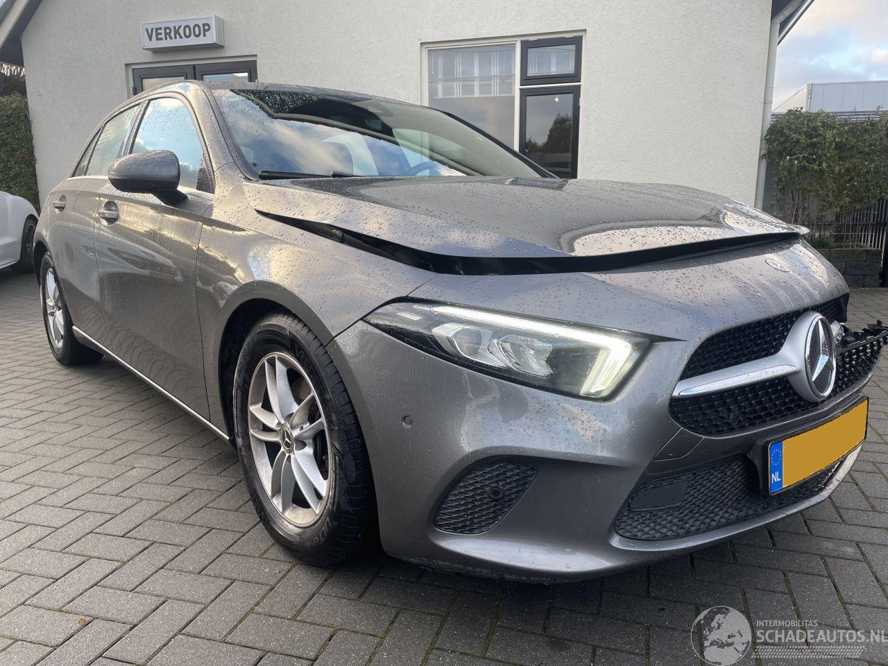 Mercedes A-klasse A-klasse 180D  AUTOMAAT N.A.P NL AUTO PRACHTIG!!!