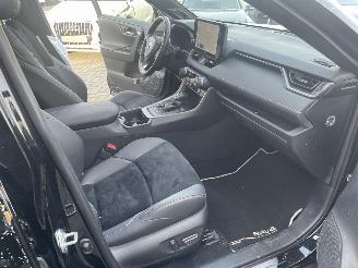 Toyota Rav-4 2.5 Hybrid AWD GR SPORT dealer onderhouden auto prachtig!!! picture 9