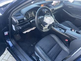 Lexus IS 300h Edition picture 10