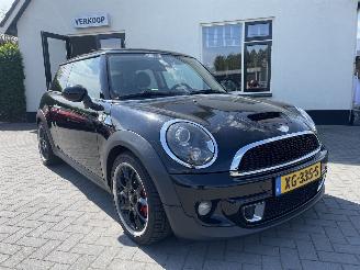damaged passenger cars Mini Cooper S Chili 184PK !!! 2011/3