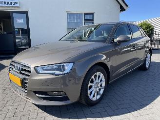 Avarii autoturisme Audi A3 Sportback 1.4 TFSI Ambiente Pro Line plus AUTOMAAT PRACHTIG!!! 2016/5