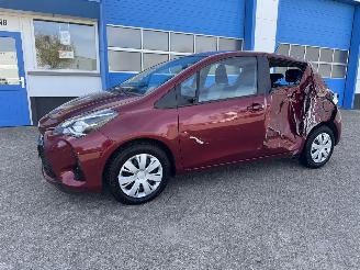 Auto incidentate Toyota Yaris 1.5 AUTOMAAT  HYBRID 2019/5