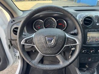 Dacia Logan 0.9 TCE  LAUREATE picture 18