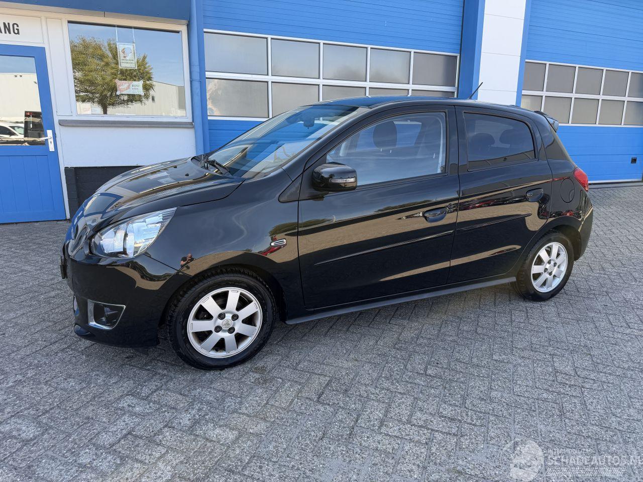 Mitsubishi Space-star 1.0  INTENSE