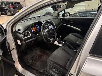 Suzuki S-Cross 1.6 Comfort  Clima picture 14