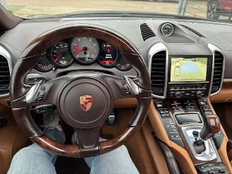 Porsche Cayenne 4.8 S  Automaat Pano 400pk picture 23
