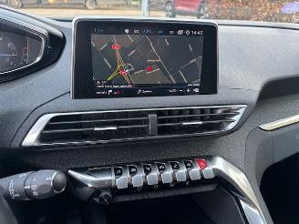 Peugeot 5008 1.2 Puretech Premium picture 16