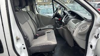 Renault Trafic 2.0 DCI Airco Navi 3-pers picture 12