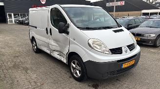 Renault Trafic 2.0 DCI Airco Navi 3-pers picture 1