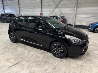 Renault Clio 0.9 TCe 5-drs airco picture 2