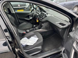 Peugeot 2008 1.2 PureTech  (km 39.855 nap) picture 9