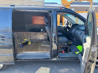 Mercedes Vito 111 CDI 320 Lang airco picture 11