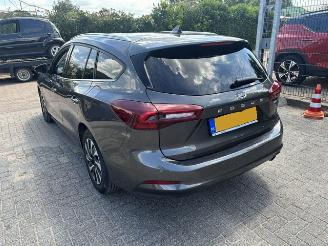 Schadeauto Ford Focus 1.0 Eco Hybrid Titanium X  NAP  NW model 2022/8