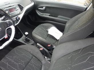 Kia Picanto 1.0 CVVT DESIGN EDITION AIRCO picture 7