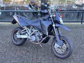 Schade motor KTM  SM 950 Supermoto 2006/6