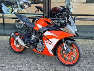 uszkodzony motocykle KTM  RC 125 ABS 2019/3
