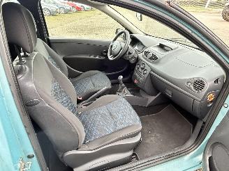 Renault Clio 1.2 TCE Expression picture 11