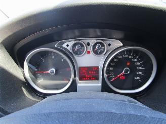 Ford Focus wagon 1.6 TDCI Titanium picture 16