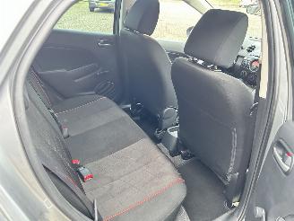 Mazda 2 1.3 Color Edition 5drs picture 12