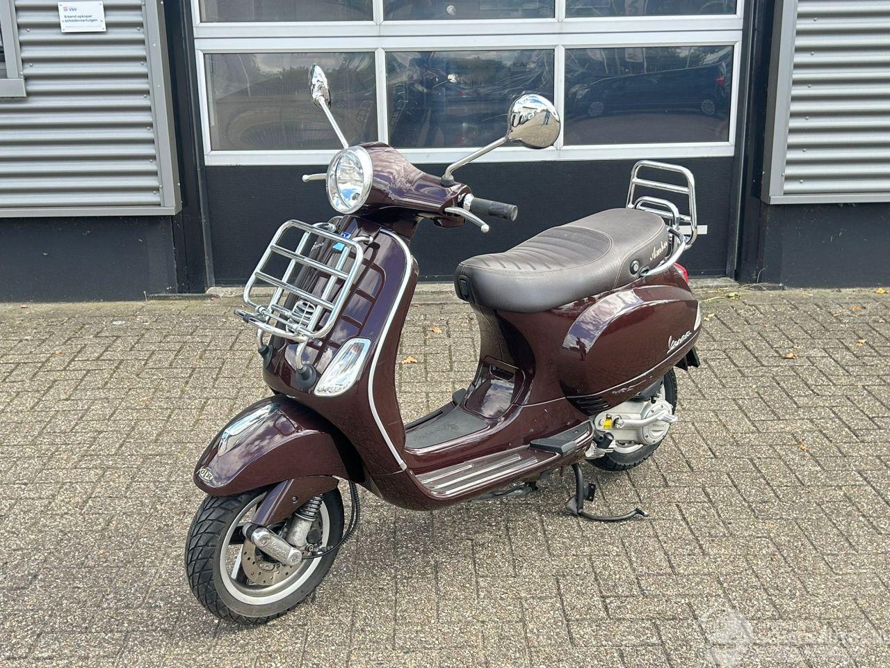 Vespa  LX 50 4T