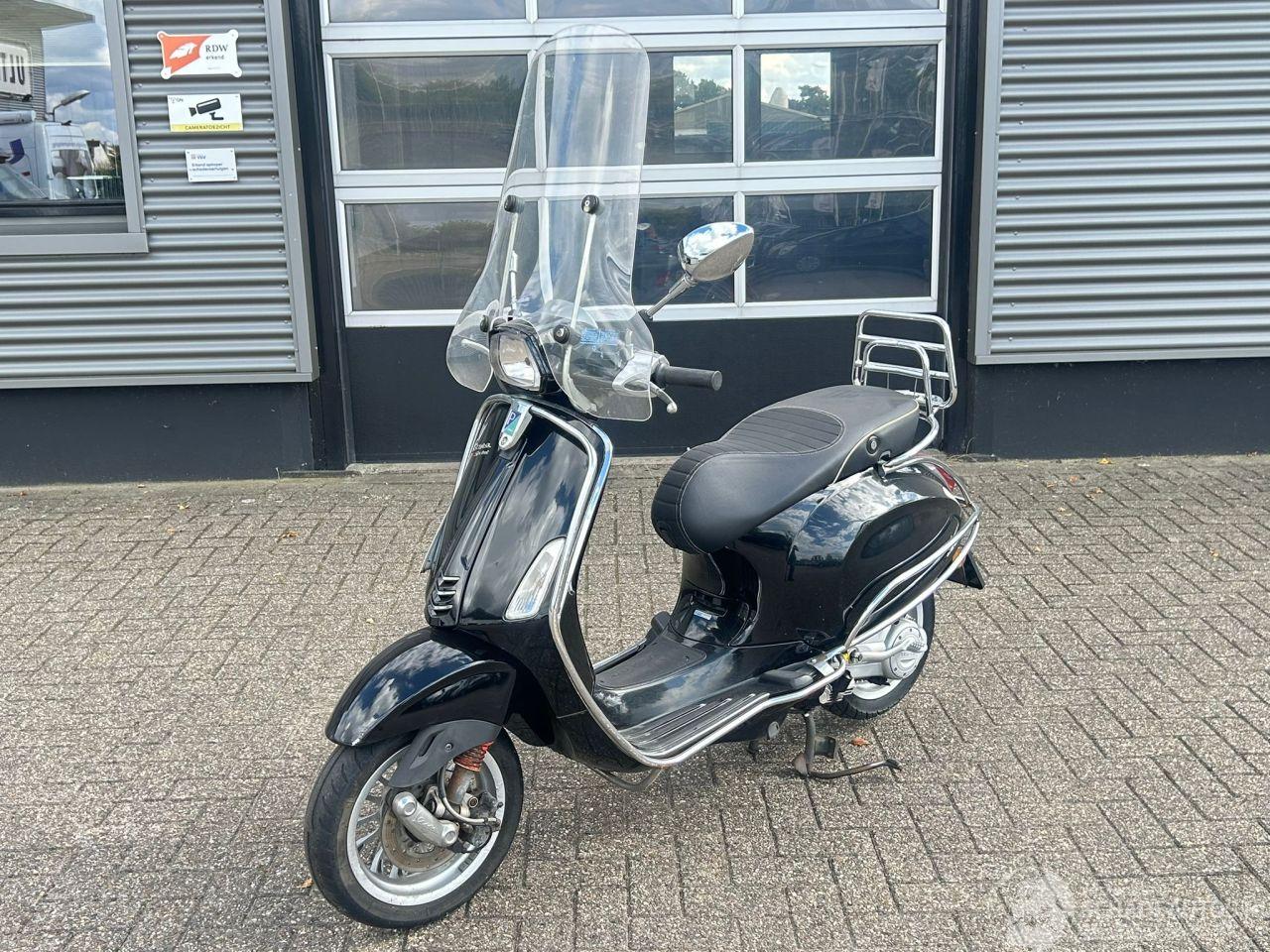 Vespa  Sprint 50 4T