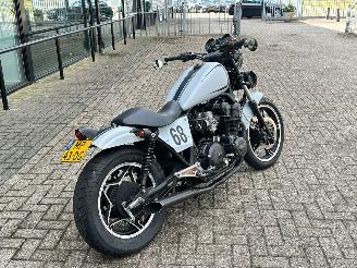 Honda CB 750 Seven Fifty picture 3