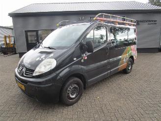 Avarii autoturisme Renault Trafic 2.0 DCI PASSENGER T27 L1H1 9PERS 2009/5