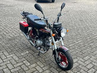Honda  Skyteam Dax 125cc picture 6