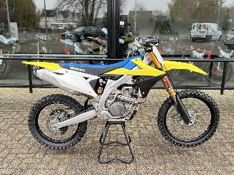 Suzuki RMZ 450  picture 4