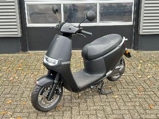 skadebil bromfiets Overige  Ecooter E2 2019/12
