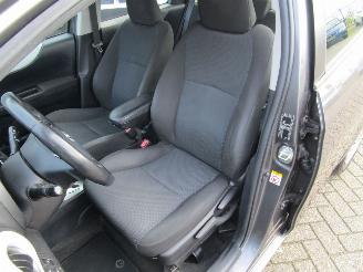 Toyota Yaris 1.5 Full Hybrid Aspiration 5drs picture 10