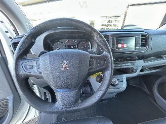 Peugeot Expert 2.0 BlueHDI 120 Standard Automaat picture 12